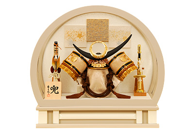 五月人形 K-136　上杉謙信　兜ケース飾り